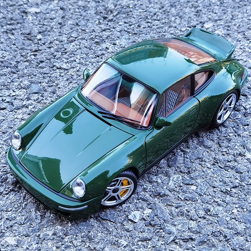 1:18 Почти истински RUF SCR 2018 AR Правдоподобен модел на колата от сплав, подарък играчка за възрастни, оригиналната кутия, колекцията