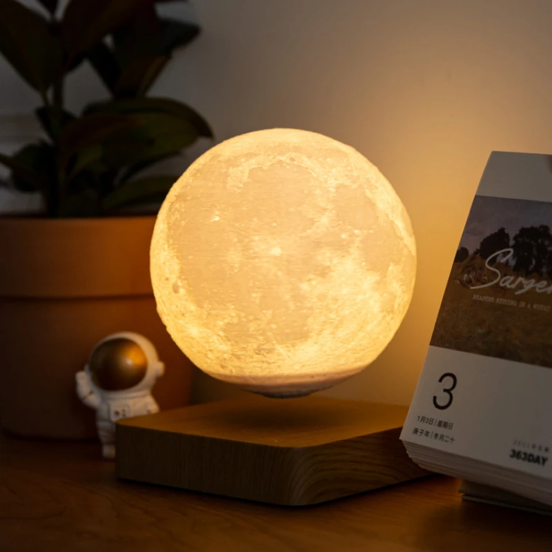 Настолна лампа на магнитна висулка Луна на Сатурн Нощна Луна онлайн Творчески интелект личности Луксозна атмосфера